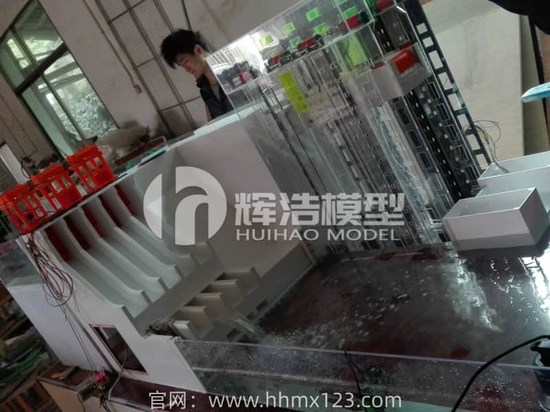 三峡水电站垂直升船机仿真模型 (1).jpg