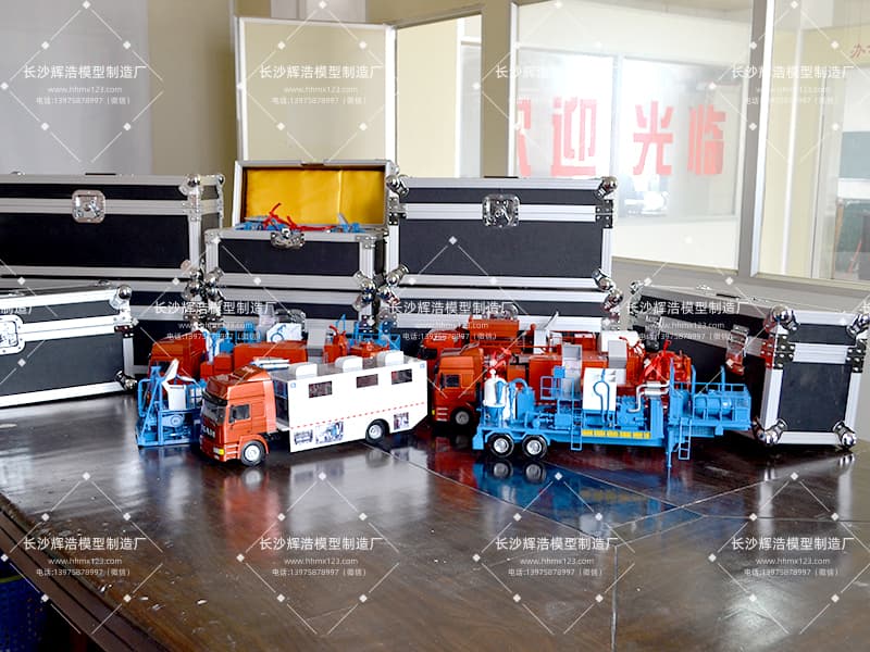 江汉油田四机赛瓦石油装备礼品模型：精致摆件传递品牌价值