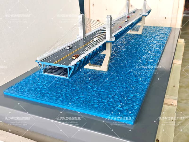 芜湖科技馆定制款长江大桥模型：1:200等比复刻钢桁架桥梁之美
