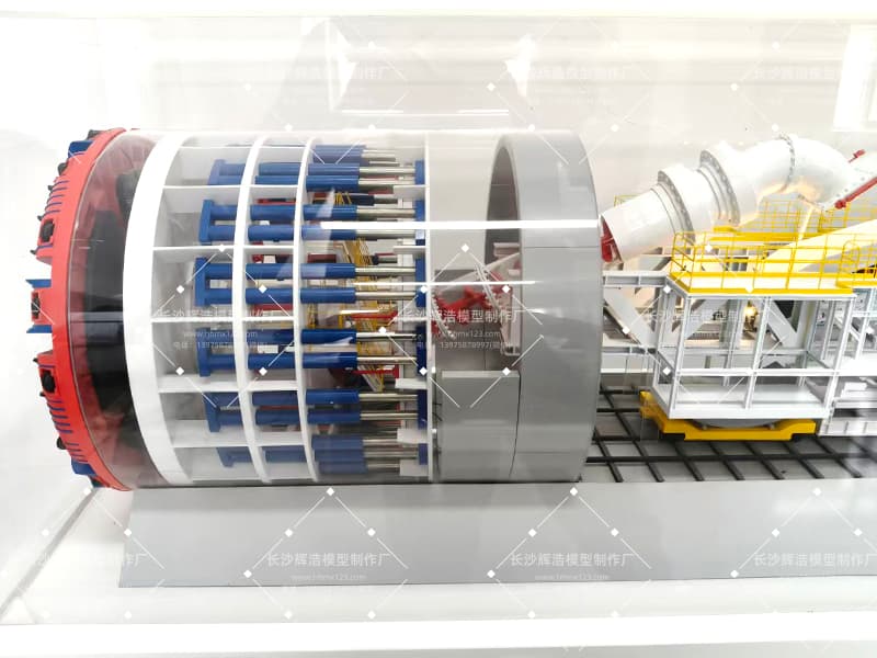土压平衡盾构机模型 (3).jpg
